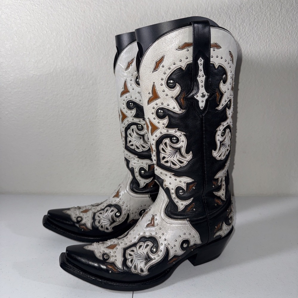 Lucchese Womens Black & White Studded Scarlette Cowboy Boots SZ 8 Western Gothic - Picture 2 of 16